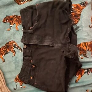 Black h&m Jean shorts size 8